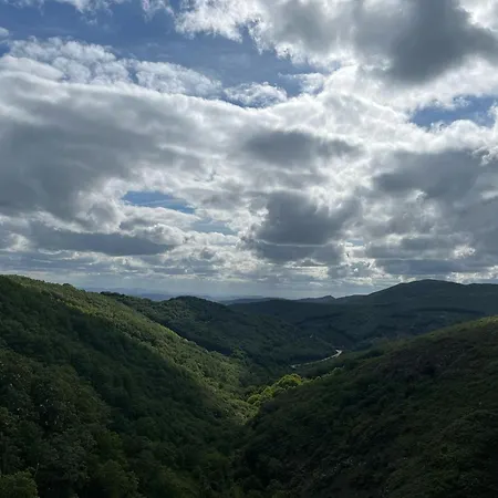 Mar De Nubes Iv Entre El Valle Del Jerte Y La Vera Apartment Piornal