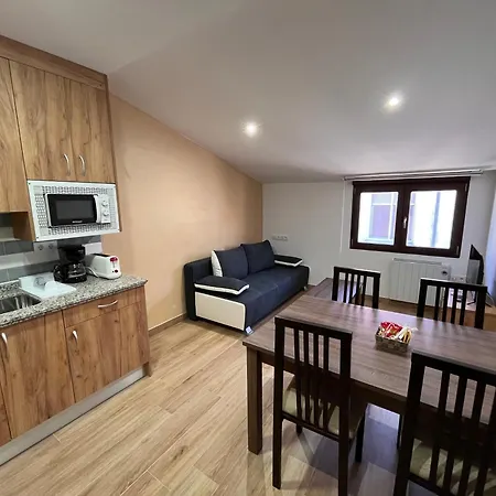 Apartamento Mar De Nubes Iv Entre El Valle Del Jerte Y La Vera *