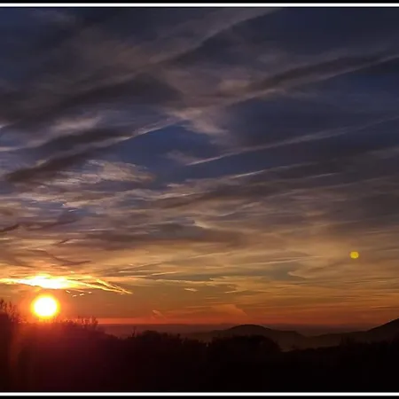 Mar De Nubes Iv Entre El Valle Del Jerte Y La Vera Apartment *
