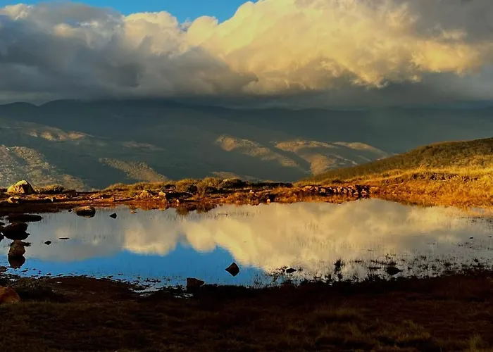 Mar De Nubes Iv Entre El Valle Del Jerte Y La Vera