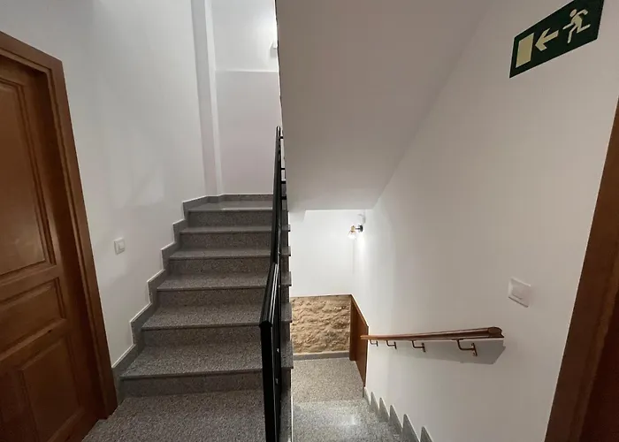 Mar De Nubes Iv Entre El Valle Del Jerte Y La Vera *