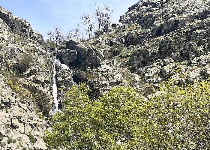 Mar De Nubes Iv Entre El Valle Del Jerte Y La Vera *