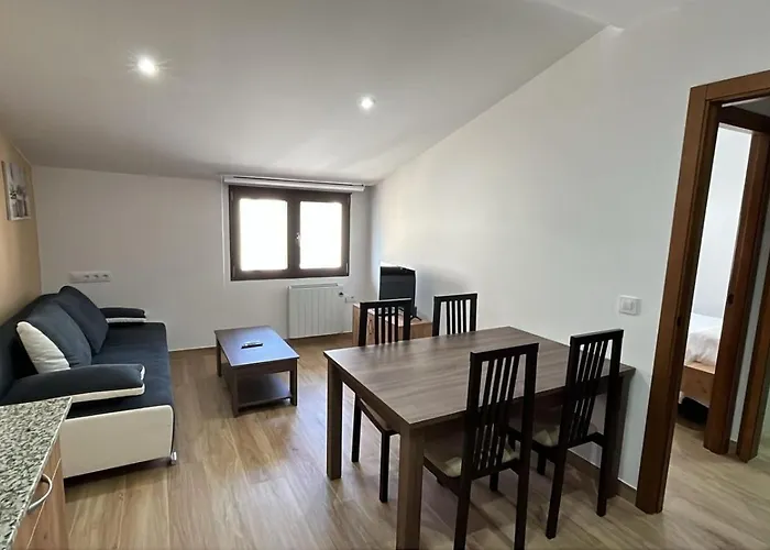 Mar De Nubes Iv Entre El Valle Del Jerte Y La Vera *